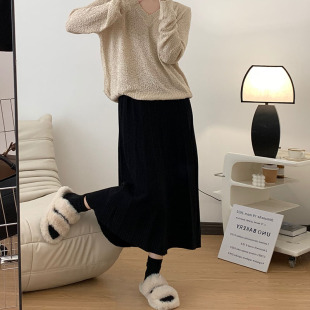 孕妇针织半身裙秋冬新款可调节黑色百搭打底裙显瘦A裙中长款伞裙