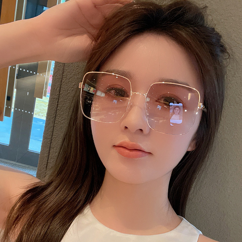 现货大框渐变茶色偏光太阳眼镜女士大脸显瘦防紫外W线近视度数墨