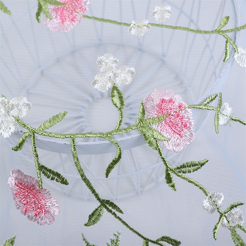 春夏新款网纱绣花布 植物花朵立体刺绣蕾丝布料 女童装连衣裙面料