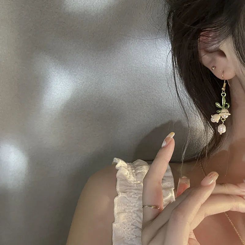 现货白色铃兰花耳环l+手链+项链~超仙森系春季新款耳钉少女锁骨链