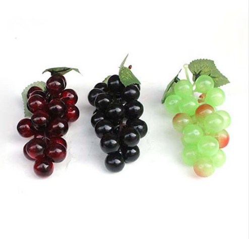 Lifelike Artificial Grapes Plastic Artificial flowers Fake D