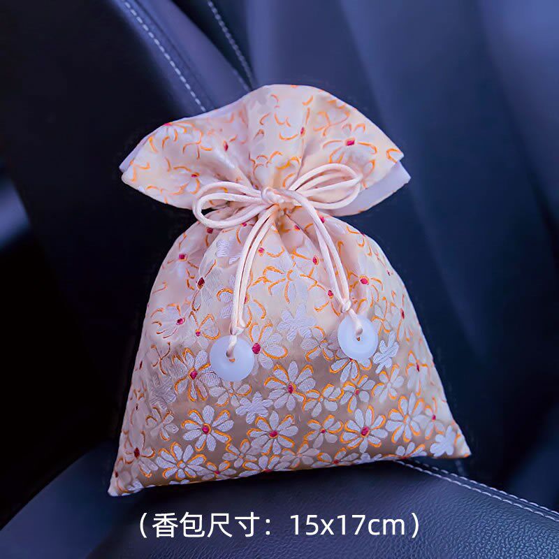 香气香包车用淡香持久车内除异味香薰包车载茶叶干花香袋汽车新款