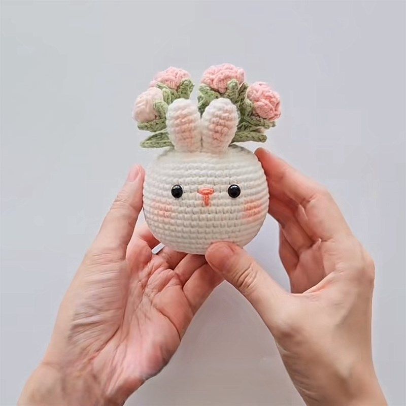 手工diy编织小盆栽材料包钩针毛线花束卡通玩偶摆件新手解闷礼物,服饰配件/皮带/帽子/围巾,DIY编织材料包,淘宝优惠券,粉丝福利购,淘宝优惠卷