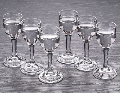 A set of 6 0.3/0.5 ounces machine-made lead-free glass wine