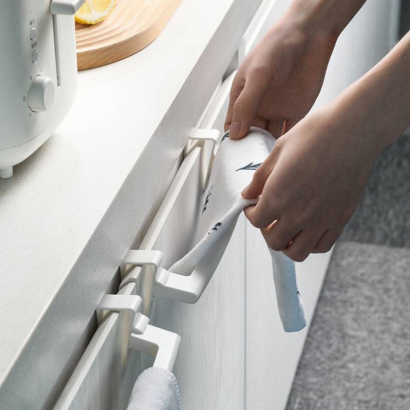 推荐Kitchen storage cabinet door hook cloth rack