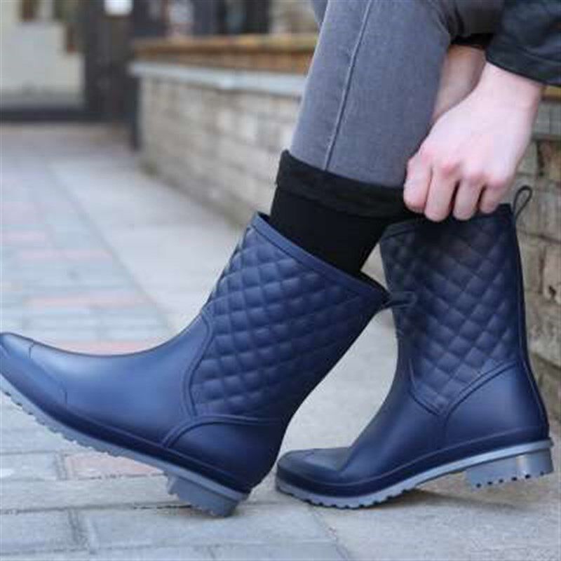 新款雨鞋女时尚款外穿防滑防水中筒加绒女士雨靴胶鞋套鞋水鞋女式