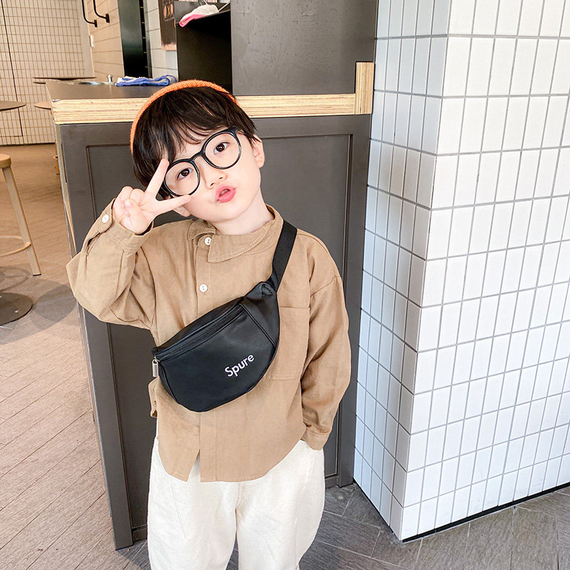 儿童包包斜挎包2021夏秋新款帅气男童胸包迷你宝宝洋气零钱包腰包