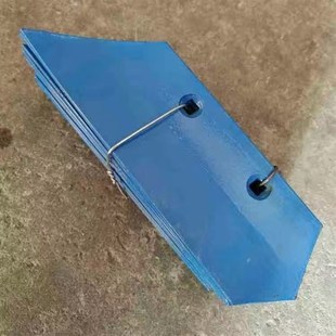 535 540 配件 340 龙丰雷肯液压翻转犁副犁头副犁托副犁尖犁铲440