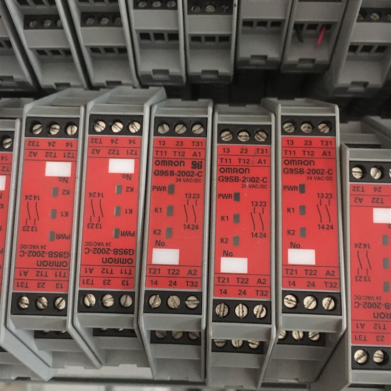 正安全开关G9SA/G9SB-2002//3012/3010/301/501/200/-A -C -B -D