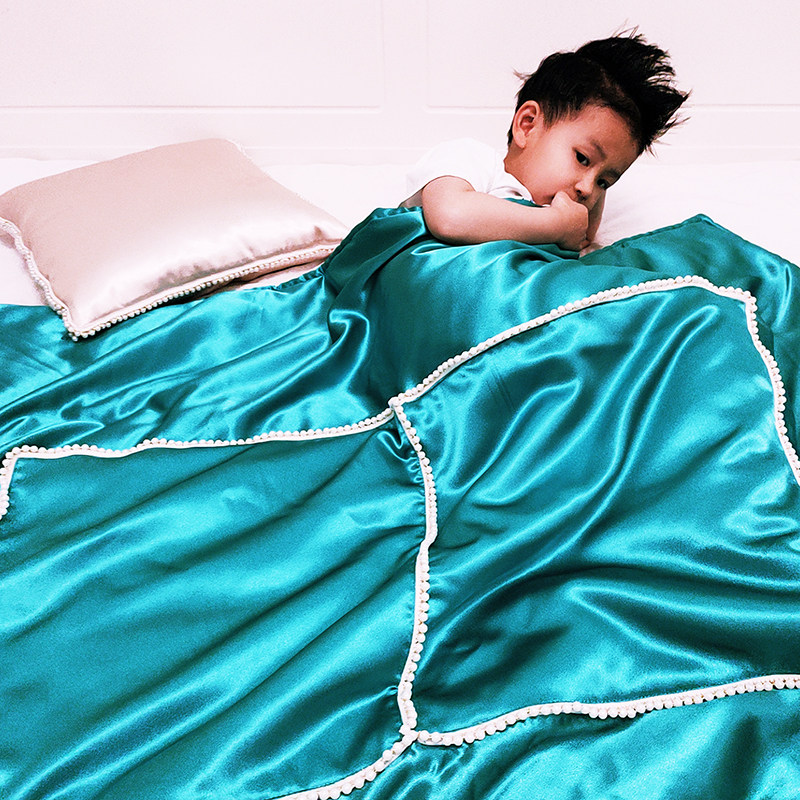 抱枕被子两用 靠枕 夏凉被冰丝被 汽车靠垫车内办公室空调被,居家布艺,抱枕被,淘宝优惠券,粉丝福利购,淘宝优惠卷