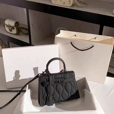 女包小众设计高级感磨砂迷你包女2024新款手提斜挎包