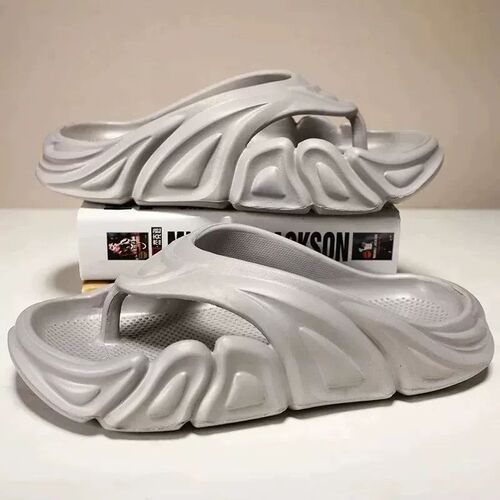 小众高货Crestar Fashion Men's Flip-flops Summer Comfortable