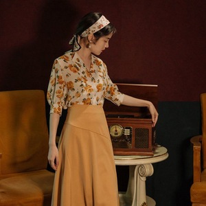 港风复古女装80年代雪纺衫艺术生裙子连衣裙套装碎花T衬衫上衣chi