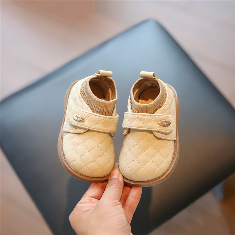 幼儿学步鞋秋款1一2岁婴儿软底鞋男宝面包鞋防滑婴幼儿鞋子女小童