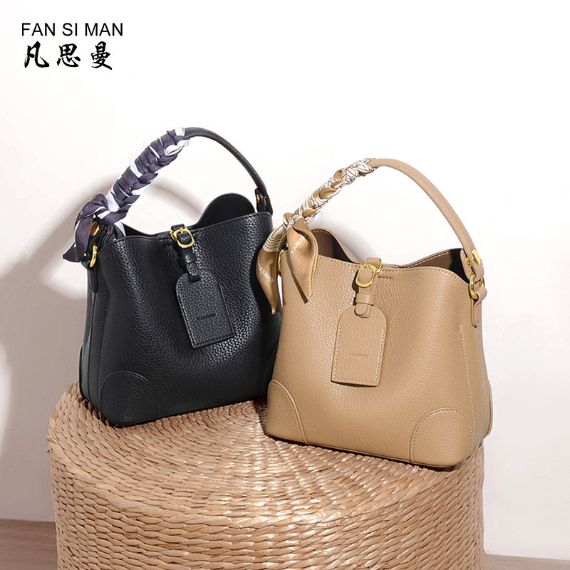 包包女大容量2022新款时尚秋冬斜挎包高级水桶包女通勤流行单肩包,箱包皮具/热销女包/男包,水桶包,淘宝优惠券,粉丝福利购,淘宝优惠卷