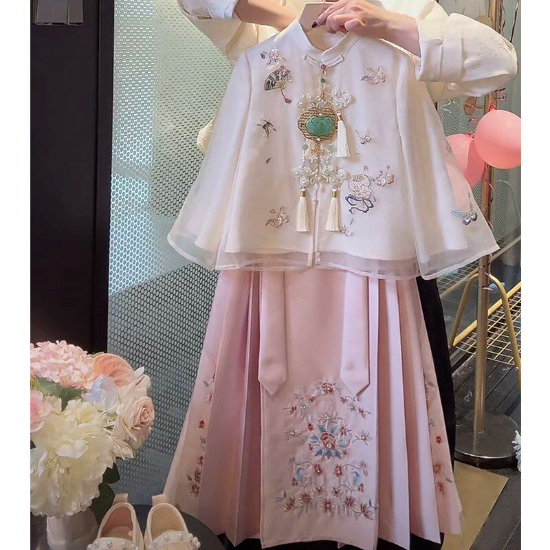 新品汉服女童马面裙套装2024新款儿童唐装国风大童春秋款新中式两