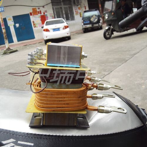现货有刷相复励发电机电抗器变q压器75KW100KW120KW150KW300KW变