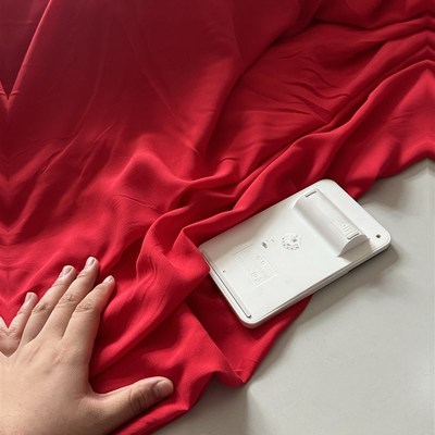 3.5米 大红色 柔软透气 棉绸布料 9073面料