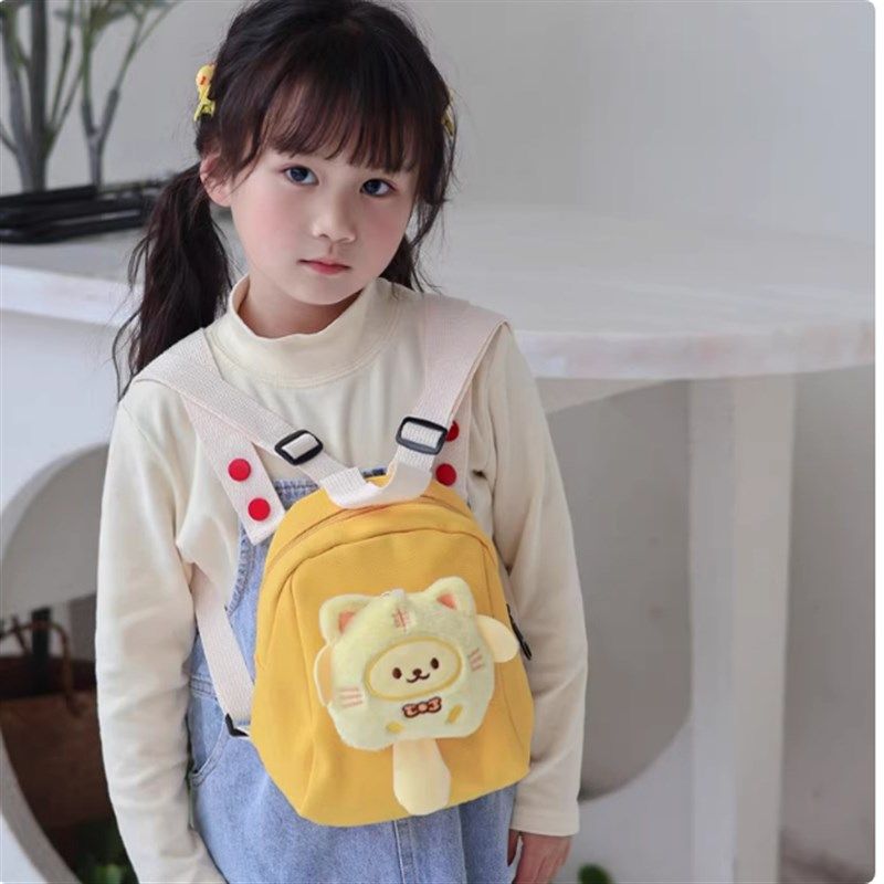 儿童户外背包研学旅行出游徒步旅游运动补课书包防泼水轻便双肩包