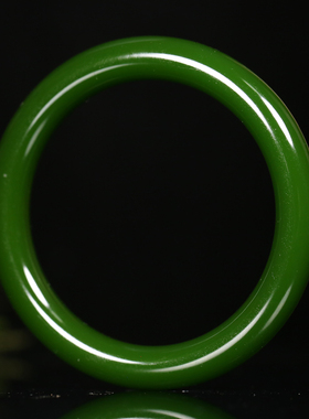 新疆和田菠菜绿碧玉手镯圆条细条菠菜绿细圆条时R尚少女款玉手镯