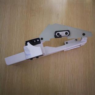 工业缝纫机配件飞马W600小方头绷缝机滚领门板组件250184-PD1