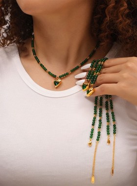 波西米亚风绿石头拼接串珠钛钢项链小众设计简约气质X异形爱心吊