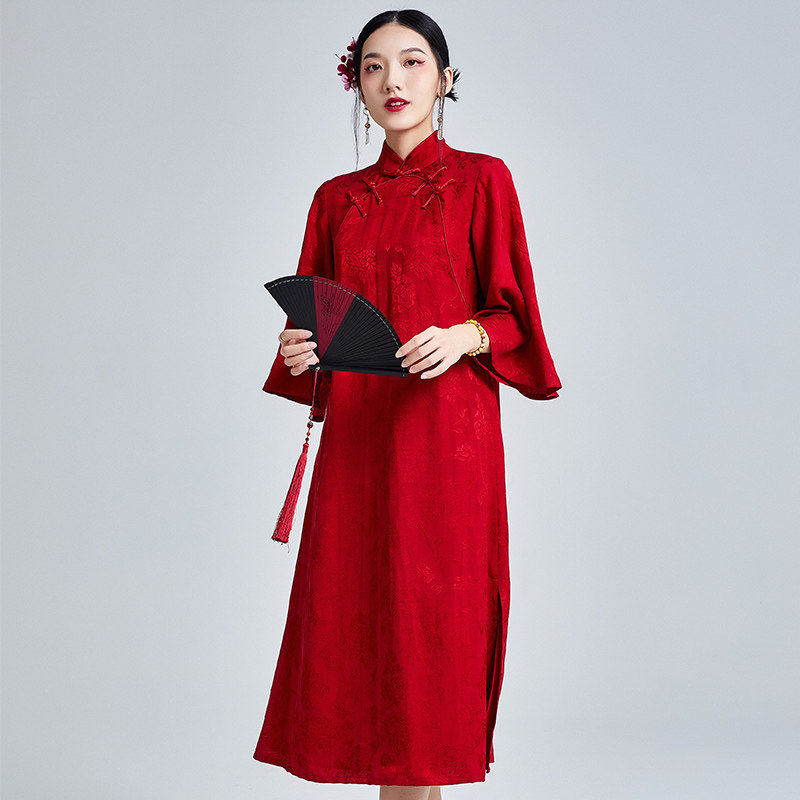 现货202d1夏季新款复古名媛气质提花盘扣改良旗袍婚宴礼服敬酒服