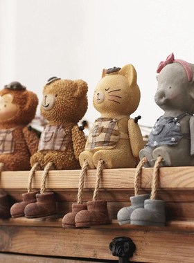 卧室树脂娃娃摆房间可爱装饰品创意吊脚摆件动物搁板家居工艺小