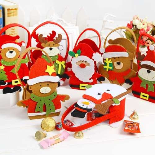 吊顶彩条儿童静电贴雪人圣诞节装饰小礼品花环挂饰小型套餐玻璃贴