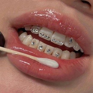 新品牙钻diy材料包自己粘爆闪獠牙牙齿贴钻全套工具包可拆卸牙齿