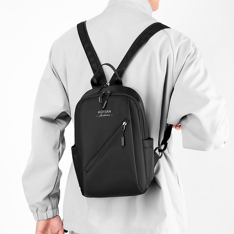 小型双肩包男休闲牛津布小书包运动大容量胸包轻便男士户外背包,箱包皮具/热销女包/男包,双肩背包,淘宝优惠券,粉丝福利购,淘宝优惠卷