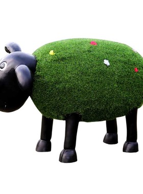 户外玻璃钢卡g通动物草皮植绒羊雕塑幼儿园商场庭院房地产装饰摆