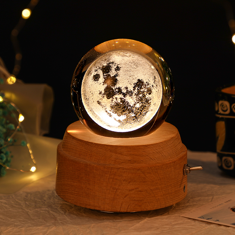水晶球女孩音乐盒摆件旋转木质八音盒儿童梦幻生日礼物女生圣诞节