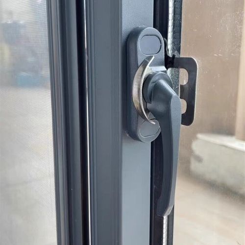 老式铝合金窗户月牙锁 推拉窗锁扣 平移门窗搭扣锁 52孔距月牙锁