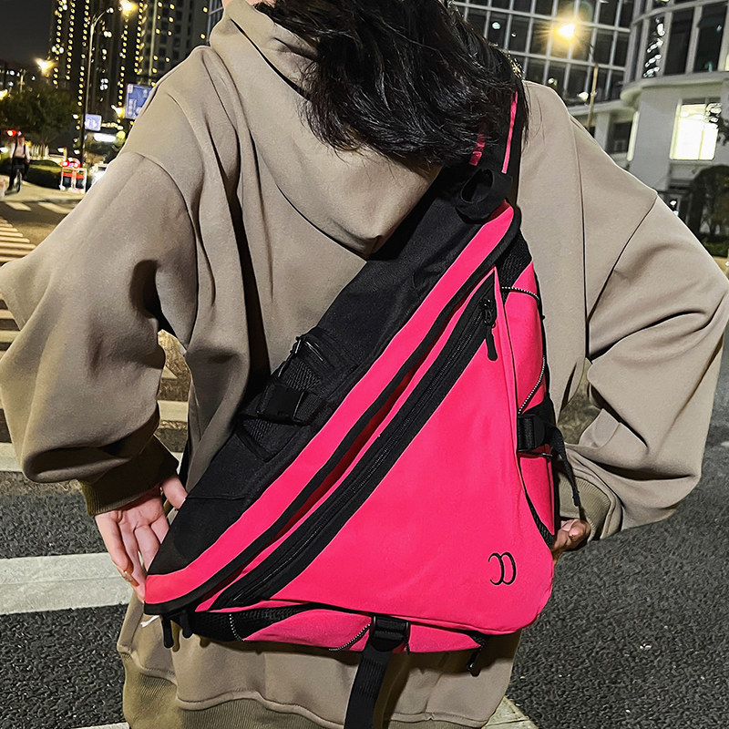 热销机能运动风弓箭包休闲百搭斜挎包旅游登山包男女工装包骑行背