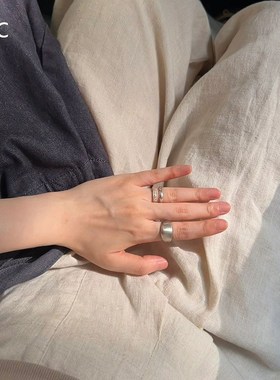 几何金属哑光素圈戒指女小众设计高级感简约冷淡风可调节食指指环