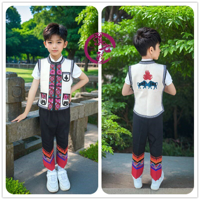 白色帆布小花牛i马甲黑色云南儿童民族服装小马褂绣花马夹单马甲,童装/婴儿装/亲子装,儿童演出服,淘宝优惠券,粉丝福利购,淘宝优惠卷