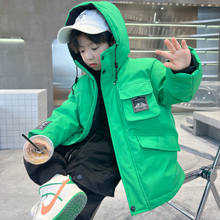男童绿色冲锋衣羽绒服冬季加厚2023新款大儿童冬T装免洗外套洋气