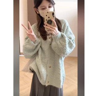 暖系软糯麻花毛衣外套女秋冬2023新款中长版宽松慵懒温柔针织开衫