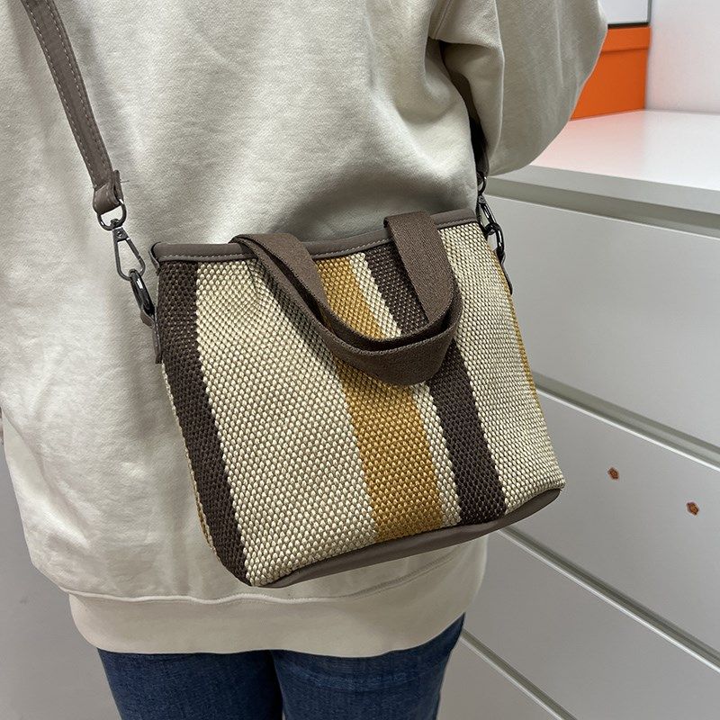 手提包小包女2024新款出门上班小拎包棉麻单肩斜挎包百搭帆布包,箱包皮具/热销女包/男包,时尚帆布包,淘宝优惠券,粉丝福利购,淘宝优惠卷