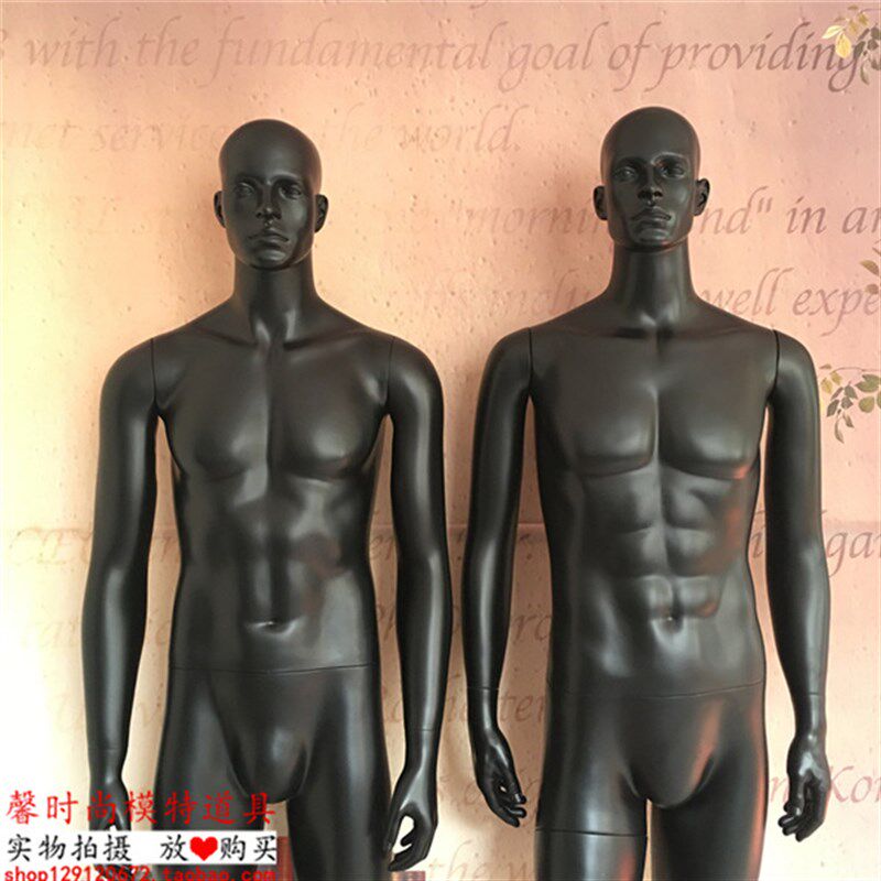 服装店橱窗展示全身男模特道具亚黑男站坐模光头抽象五官站模