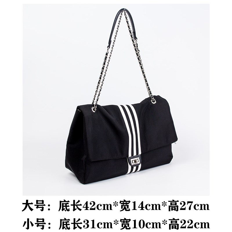 休闲斜挎包运动健身包女流浪包2024新款包包女包单肩差包大包