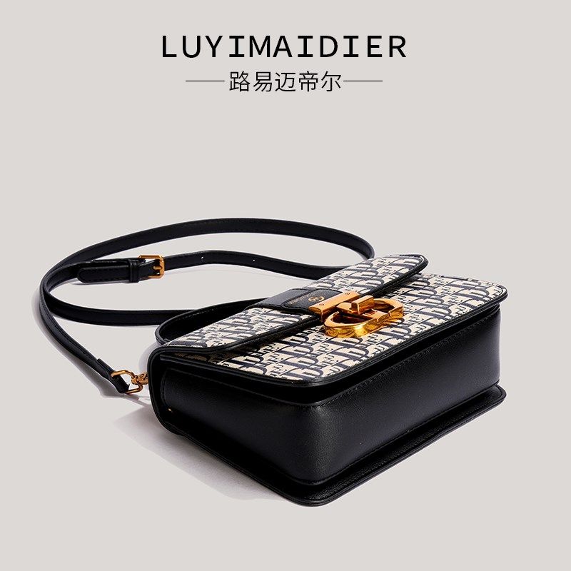 小包包女包2024新款潮时尚洋气百搭手提小方包女高级感单肩斜挎包,箱包皮具/热销女包/男包,小方包,淘宝优惠券,粉丝福利购,淘宝优惠卷