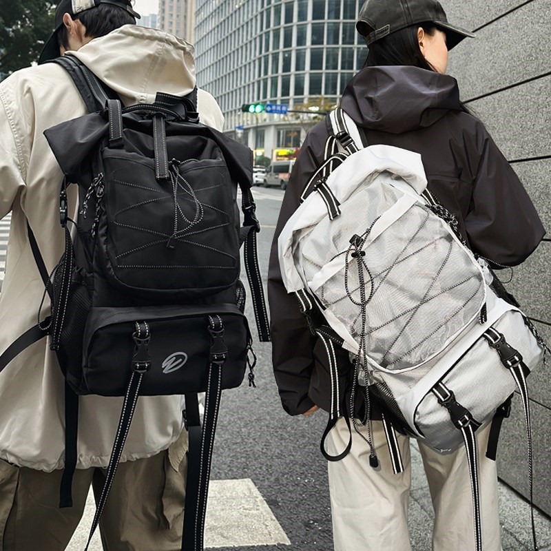 大容量多功能斜挎书包男大学生双肩包女户外露营轻便徒.步登山背