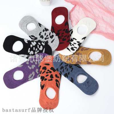 速发Spring and summer women's cotton socks personality leopa