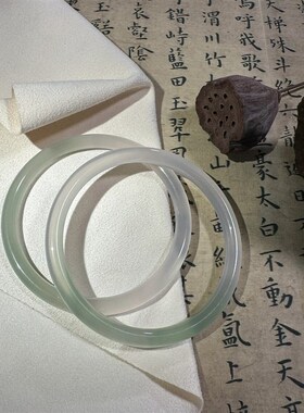 现货天然半山半水冰种玛瑙油青手镯细美人条玉髓翡翠镯叮当镯一对