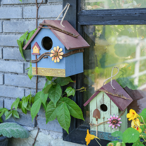 创意彩色木质鸟窝鸟屋小房子花园庭院阳台装饰幼儿园悬挂教室走廊