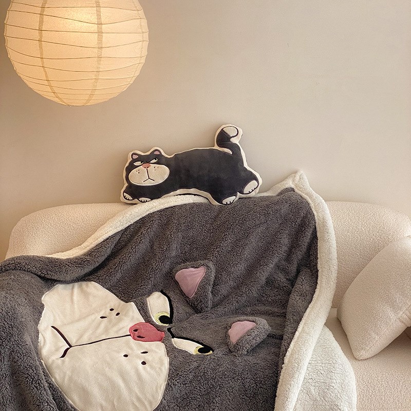 送抱枕珊瑚绒毛毯秋冬季沙发儿童毯子羊羔绒加厚S保暖午睡春秋盖