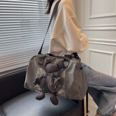 手提旅行包女时尚 玩偶旅游单肩包新款 潮短途收纳袋黑色瑜伽健身包