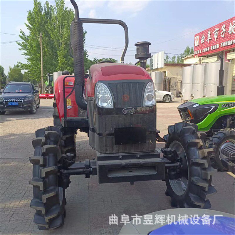 中国一拖东方红804大桥拖拉机四驱四缸东方红的发动机补后秒发车